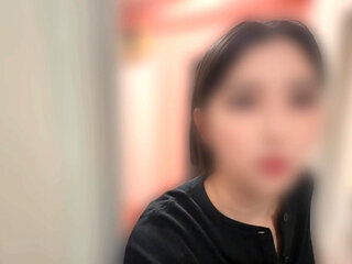 After a date with my girlfriend, a female friend comes over to my house.(#411)