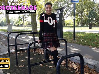 Lovely 19 Year Justine Does Another Anal Casting