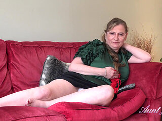 AuntJudys - Big natural tits housewife Nel is home alone with her panties