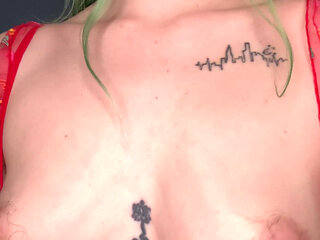 Smelly Pits and Soft Tits