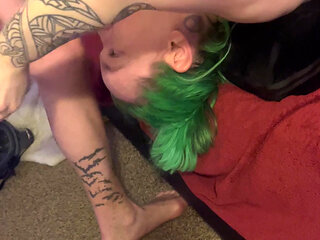 Cute girl Amber green gets face fucked