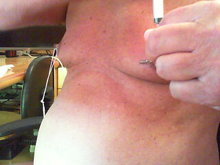 Shemale Kassy54 Needles In Nipples