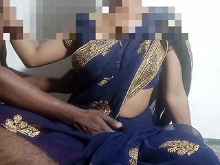 Nokar ne puja bhabhi ko choda Puja bhabhi pregnant ho gai puja ki chut hall bada ho gyi