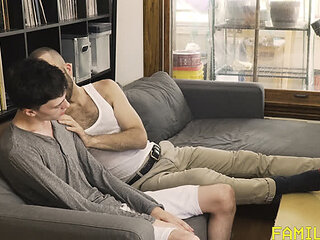 A Special Massage - FamilyDick