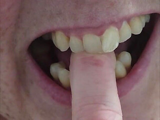 Playful Mouth & Finger Tease