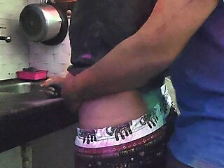 BHABHI KO CHODA SEXY VIDEO ON HOLI