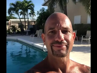 POOL DAY FOR MAXXX LOADZ