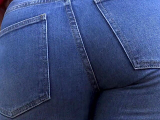 Milf In Tight Blue Jeans Tease Her Big Ass Outdoors