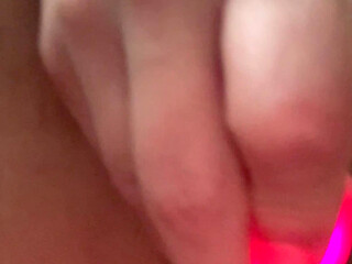 Amateur Bored Housewife Secretly Masturbates 5x a Day
