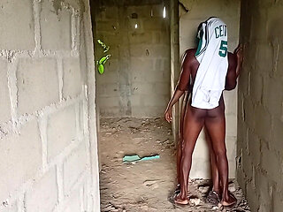 He Called His Ex to Come Meet Him at the Bush Were He Is Farming She Came and He Too Her to Uncompleted Building to Fuck Her