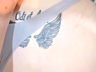 Horny Husband Caught His Wife Washing Her Hair in the Bathroom and Fucked Her