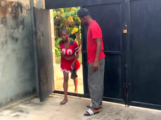 (MCS) SECURITY GUARD FUCKS MADAM WHILE HUSBAND WAS AWAY