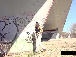 Pillar Pissing