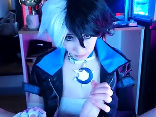 Amateur teen gives a blowjob POV style