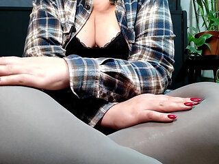 Don't be shy, jerk off and drink my squirt through my pantyhose! Stepmom's ready.