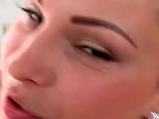 Sexy Tourist Pounds Big Black Cock Wildly