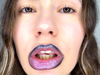 Gentle Giantess Sticky Kiss POV