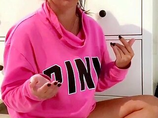 Amateur Blonde Teen Plays Solo with Toy Webcam Porn