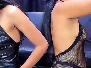 Blowjob 'til It Fills My Mouth