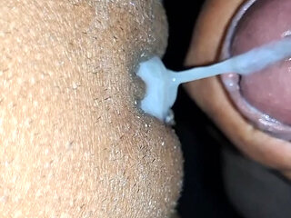 Bhabhi kochoda jab bhiya ghar pe nhi the ko uske room me Jake choda