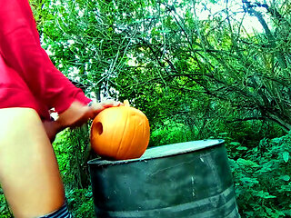 Twink Is Fucking a Pumpkin and Eating Own Creampie in the Garden