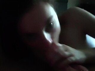 amateur blowjob cumshot finish in her mouth