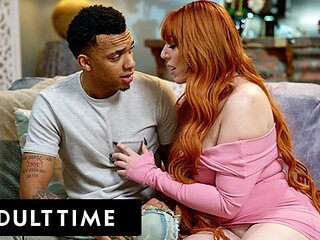 Cutesy Lauren Phillips and Lawson Jones at standing fuck clip