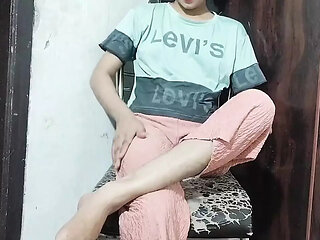 Teen age college girl ko paise dekar jabar dasti pela