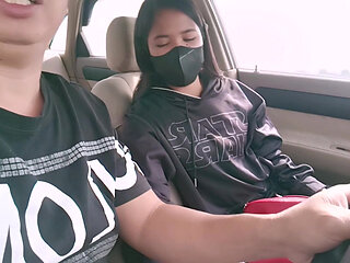 VIRAL PETITE SCHOOL GIRL FUCK IN PUBLIC GAS STATION