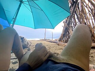 Public, misscreamy, rain