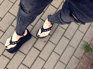 public crossdressing - skinny jeans