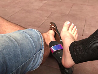 Outdoor sandals dangle & tease with alpha! Dirty feet fetish!