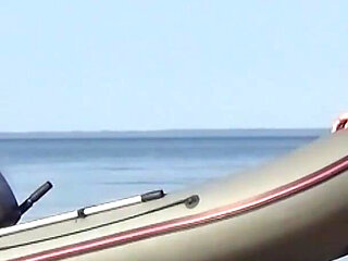 Boatman Fucked a Hot Tourist