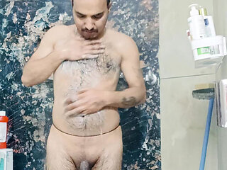 Enjoy morning bath and excercise with stepdaddy nude position