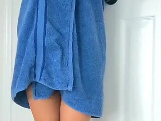 Small but stacked is the best type of Latina