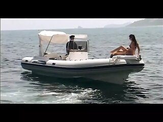 Young Sluts and MILFs in Intense Blowjobs and Lesbian Masturbations (full Movie)