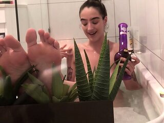 Real amateur teen plays with toys as she masturbates