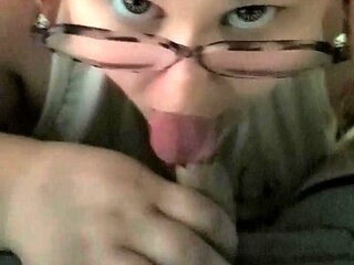 Amateur Blonde Blowjob handjob and cumshot
