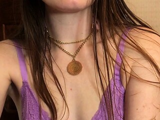 Brunette Couch Webcam Solo Fun Masturbating