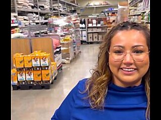 Pet Smart Employee takes on new hire during lunch break.