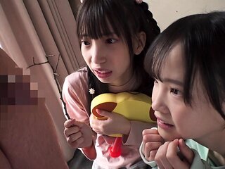 Amateur teens blowjob in threesome pov