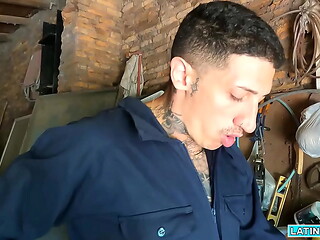 Mechanic Crixxx Nie takes Nico Ruiz up on his offer to have his cock sucked hard