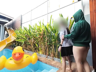 NiNewThai a stacked curry Pool Villa XXX Getting a student's stabbed in the middle of the handle screaming