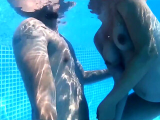 Pregnant Pool Sex Young MILF! Putting on a Show for the Neighbors