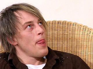 Blonde chick living room floor fucking