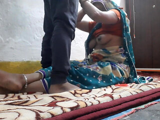 Hot Romance with Young Maid