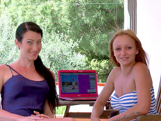 Amadea Emily: Video Interview Sexy with Amadea Emily