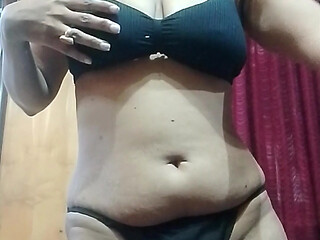 Desi Indian Muslim Girls Boobs Pussy Show