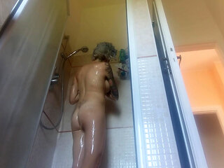 Shower Scenes with Savy