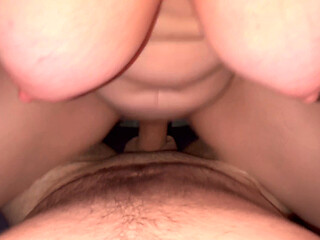 She's on Top Close-up